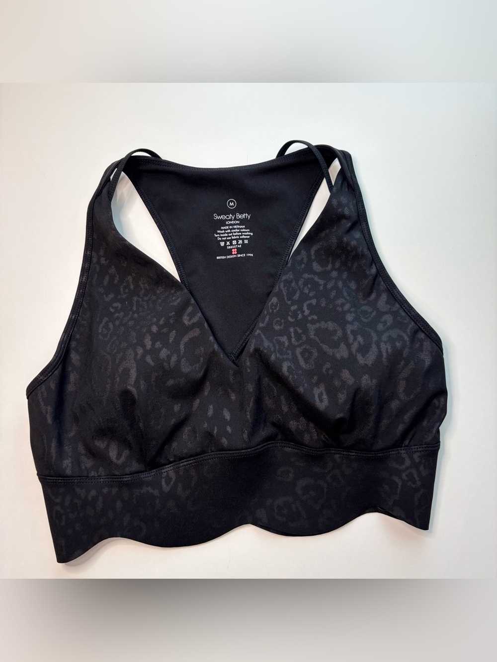 Sweaty Betty Power Plunge Sports Bra Black Leopard Medium Impact Medium - Picture 5 of 15